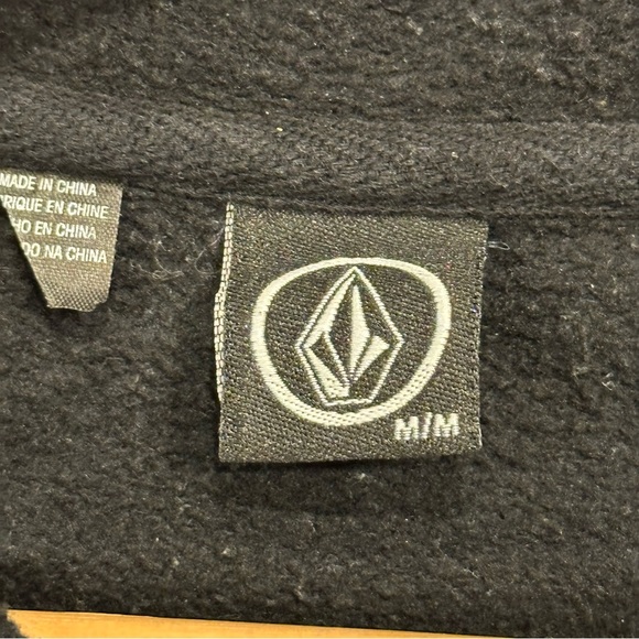 Volcom Black Hoodie Size Medium - Picture 5 of 5